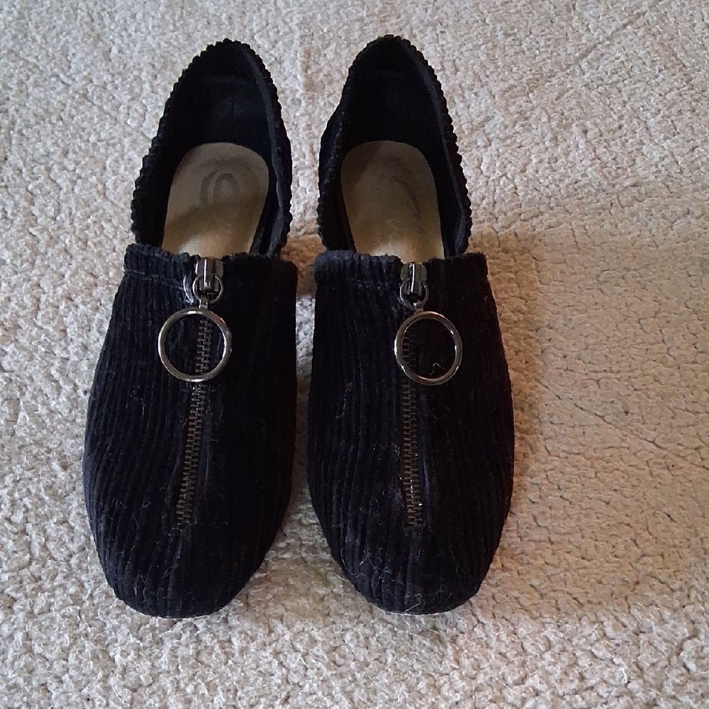 Stricca Black Corduroy Heels with Ring Detail